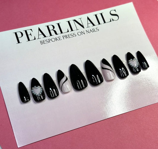 Black & Pearl Heart Press On nails
